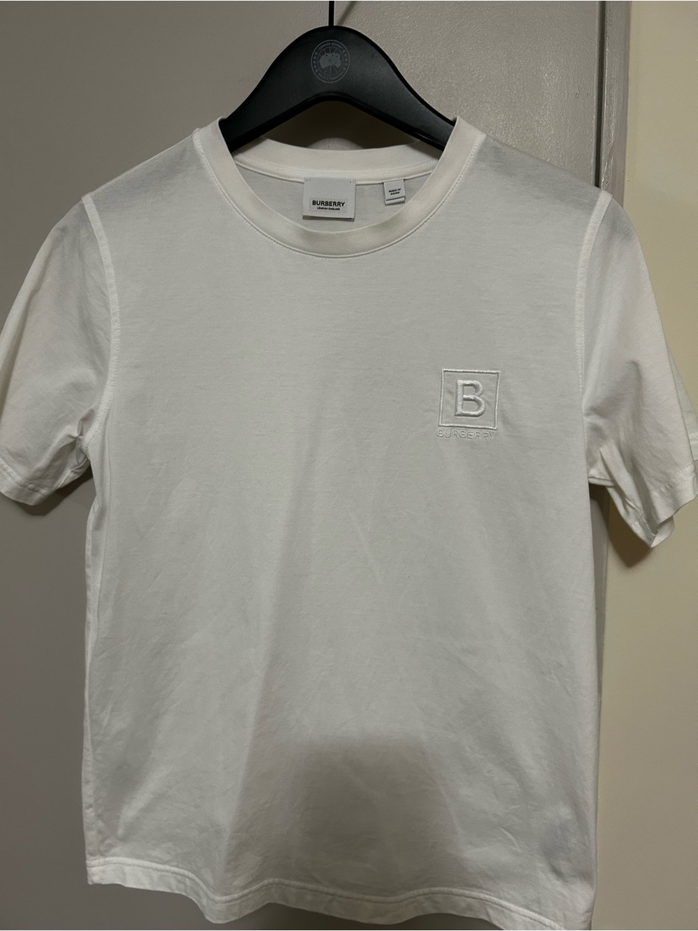 BURBERRY London England Embroidered B Box Logo T-Shirt White Womens Size XS⁠